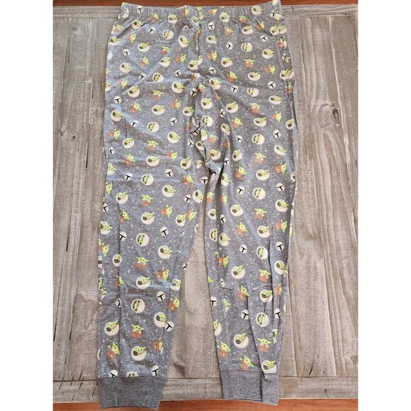 Disney Store Star Wars The Mandalorian Baby Yoda Grogu Pajamas Set Adult XL New - Picture 12 of 16